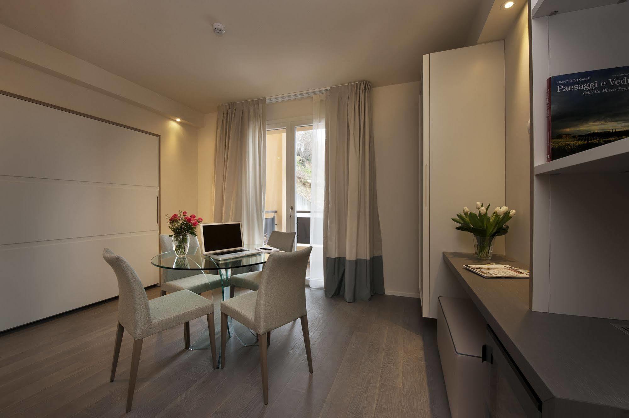 Villa Del Poggio Prosecco Bike Hotel Сан-Пьетро-ди-Фелетто Экстерьер фото