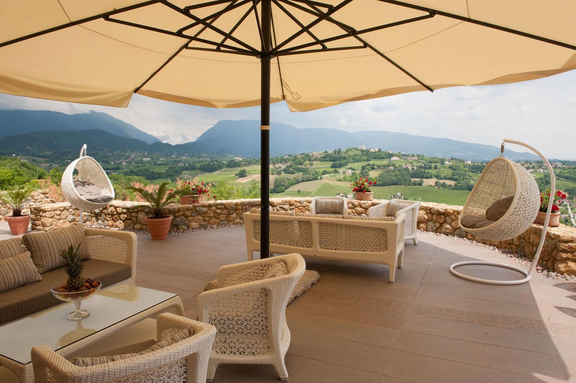 Villa Del Poggio Prosecco Bike Hotel Сан-Пьетро-ди-Фелетто Экстерьер фото